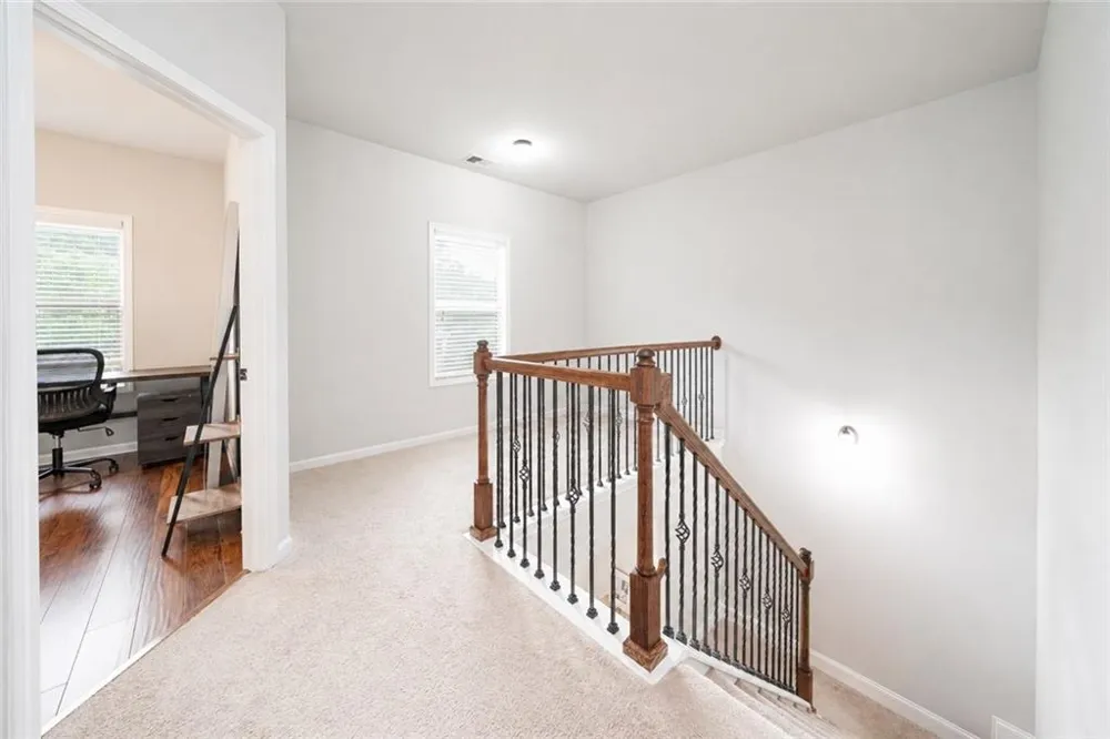 5543 Leaf Ridge Lane Buford, GA 30518