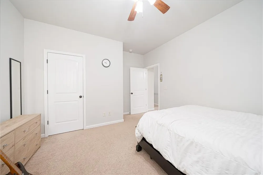 5543 Leaf Ridge Lane Buford, GA 30518