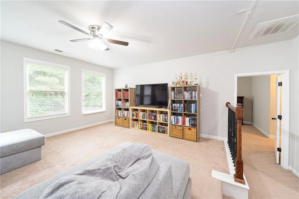 5543 Leaf Ridge Lane Buford, GA 30518