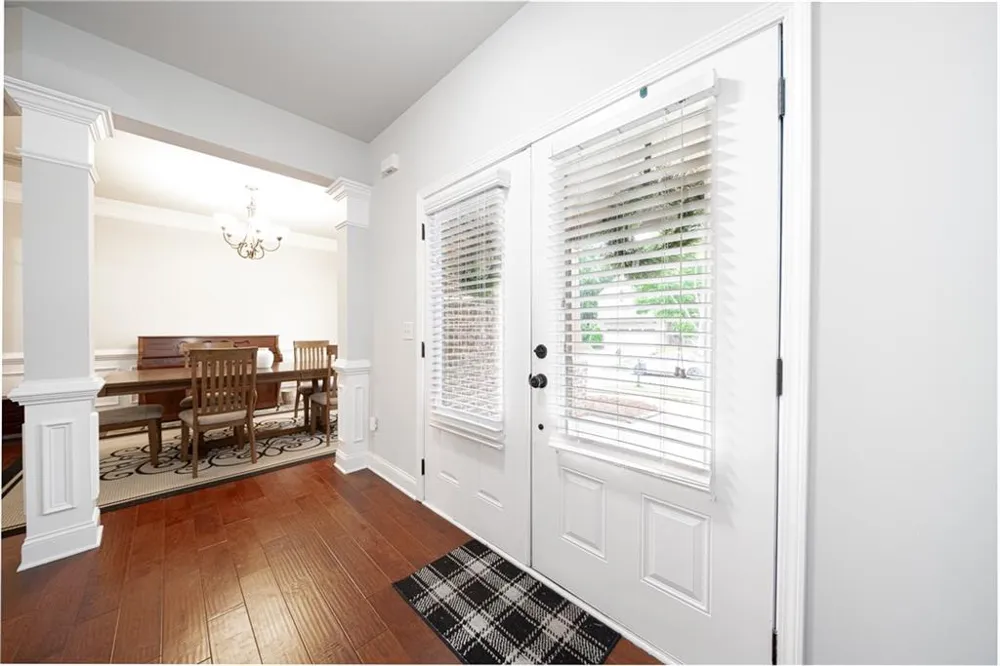 5543 Leaf Ridge Lane Buford, GA 30518