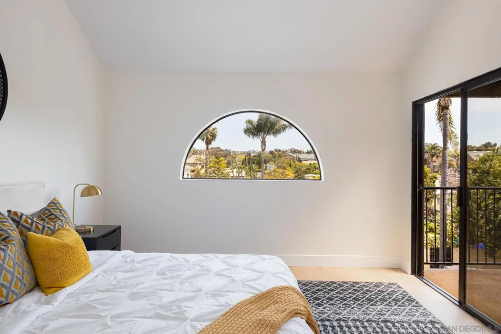 4007 Canario #E Carlsbad, CA 92008