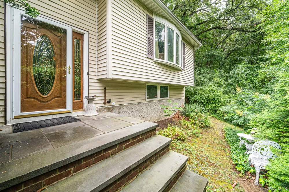 107 W Farm Drive Melville, NY 11747