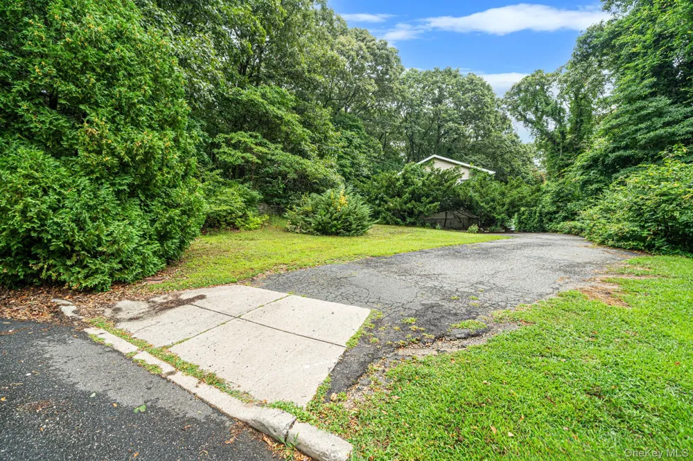 107 W Farm Drive Melville, NY 11747