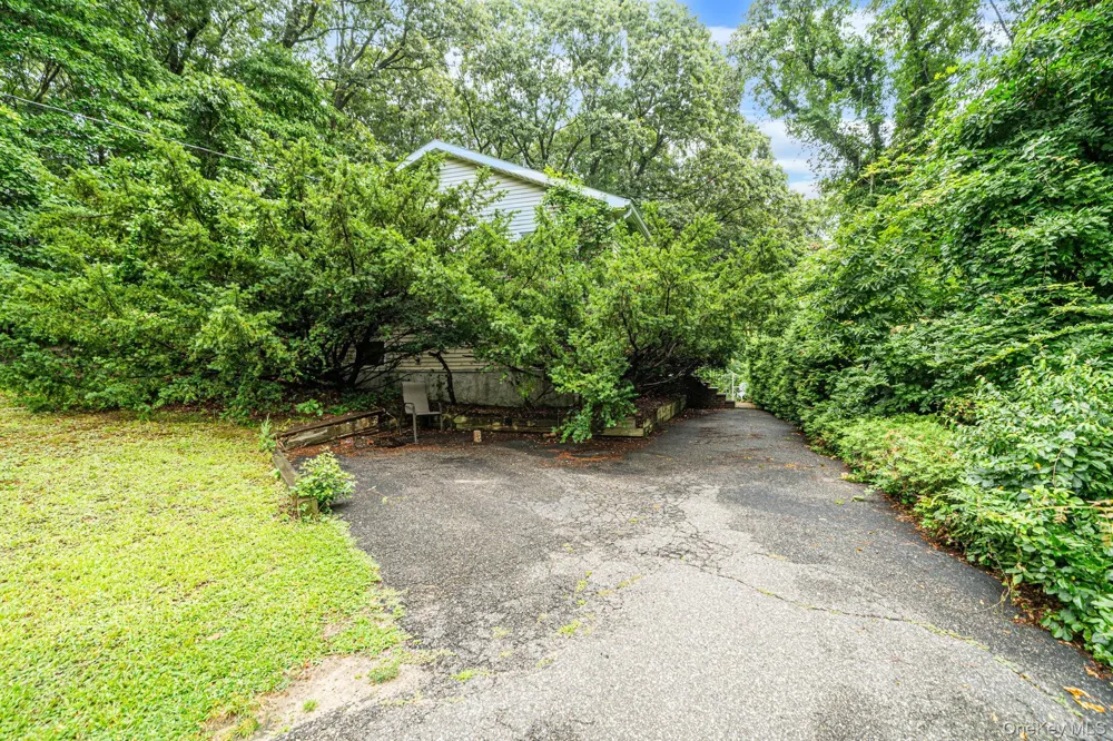 107 W Farm Drive Melville, NY 11747