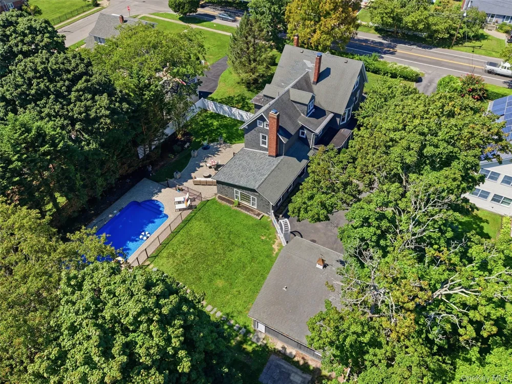61 Ocean Avenue Islip, NY 11751