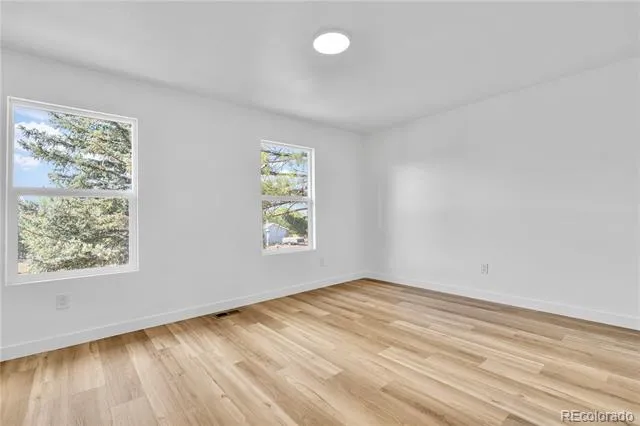 10272 W Lehigh Avenue Denver, CO 80235