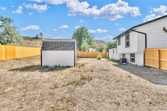 10272 W Lehigh Avenue Denver, CO 80235