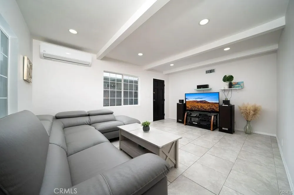 3603 W 144th Hawthorne, CA 90250