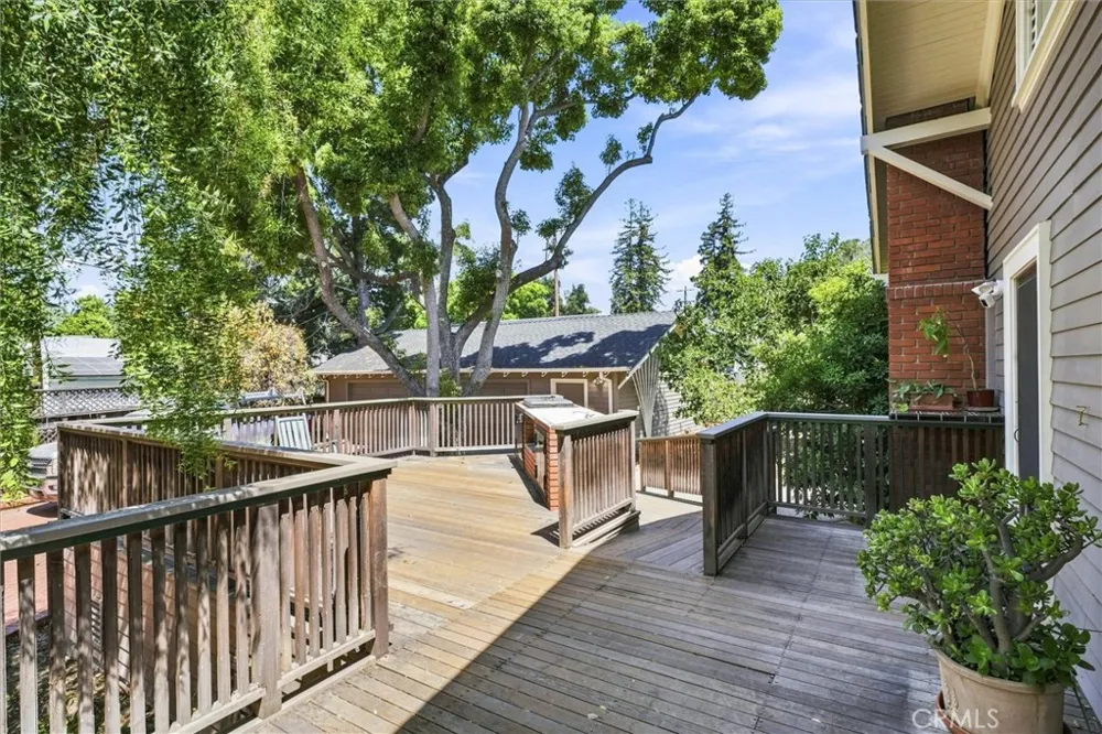 1116 Pismo Street San Luis Obispo, CA 93401