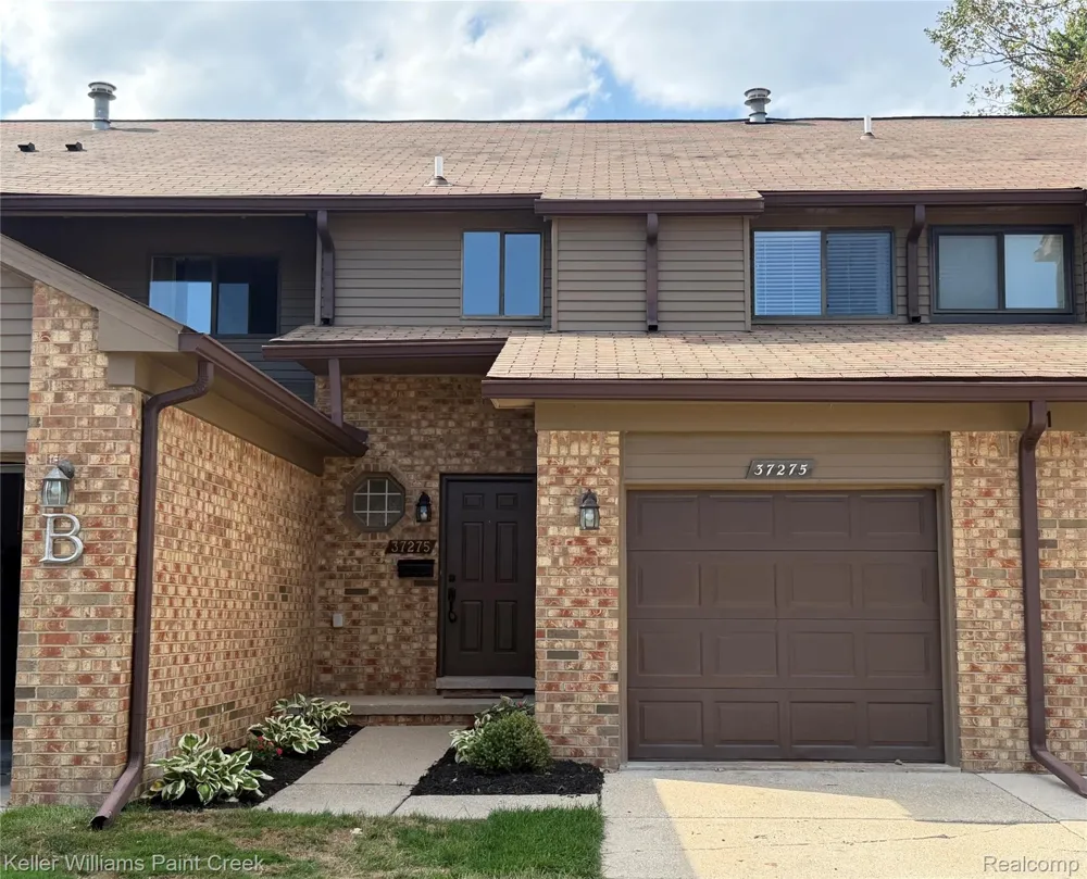 37275 Glenbrook Drive #4 Clinton Charter Township, MI 48036