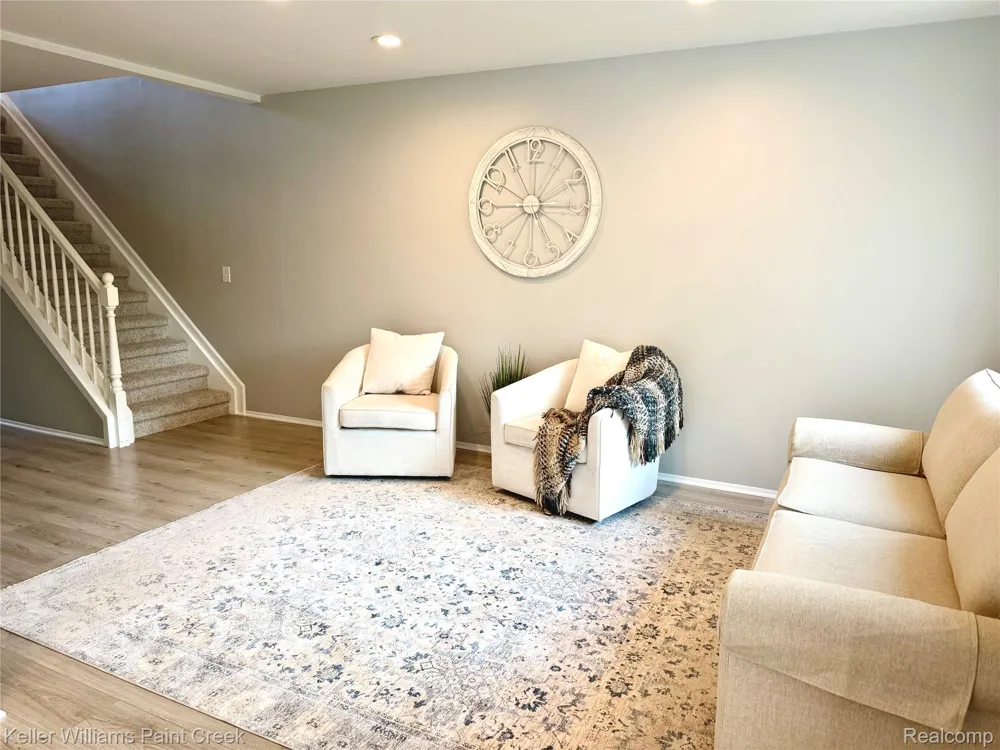 37275 Glenbrook Drive #4 Clinton Charter Township, MI 48036