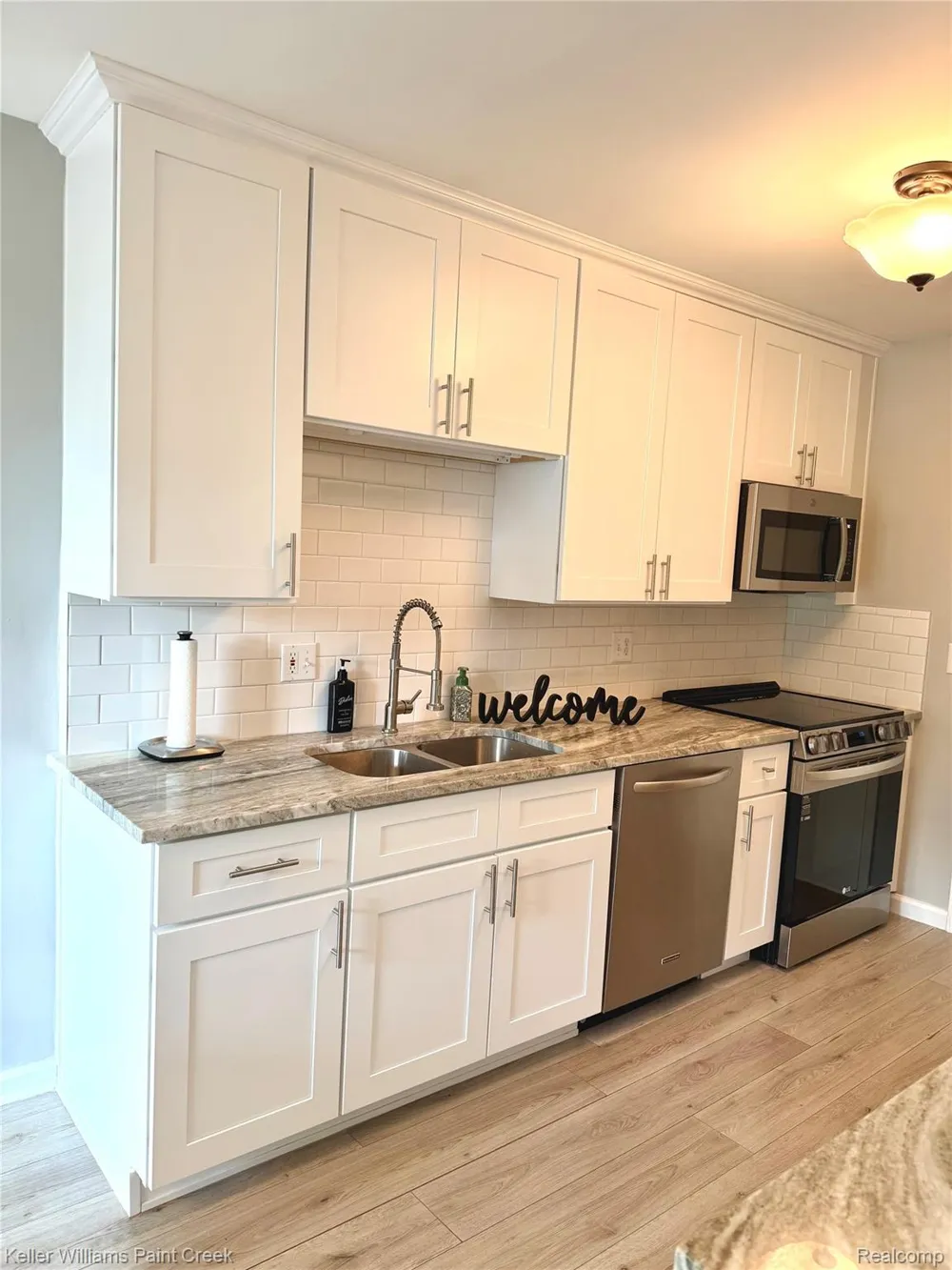 37275 Glenbrook Drive #4 Clinton Charter Township, MI 48036