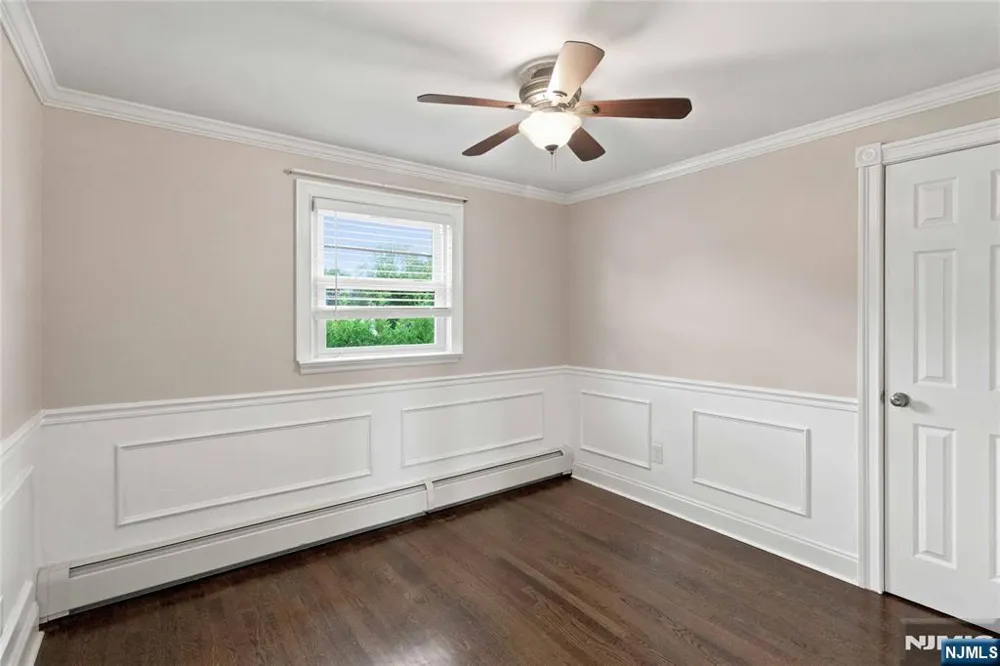 112 Sand Road Fairfield, NJ 07004