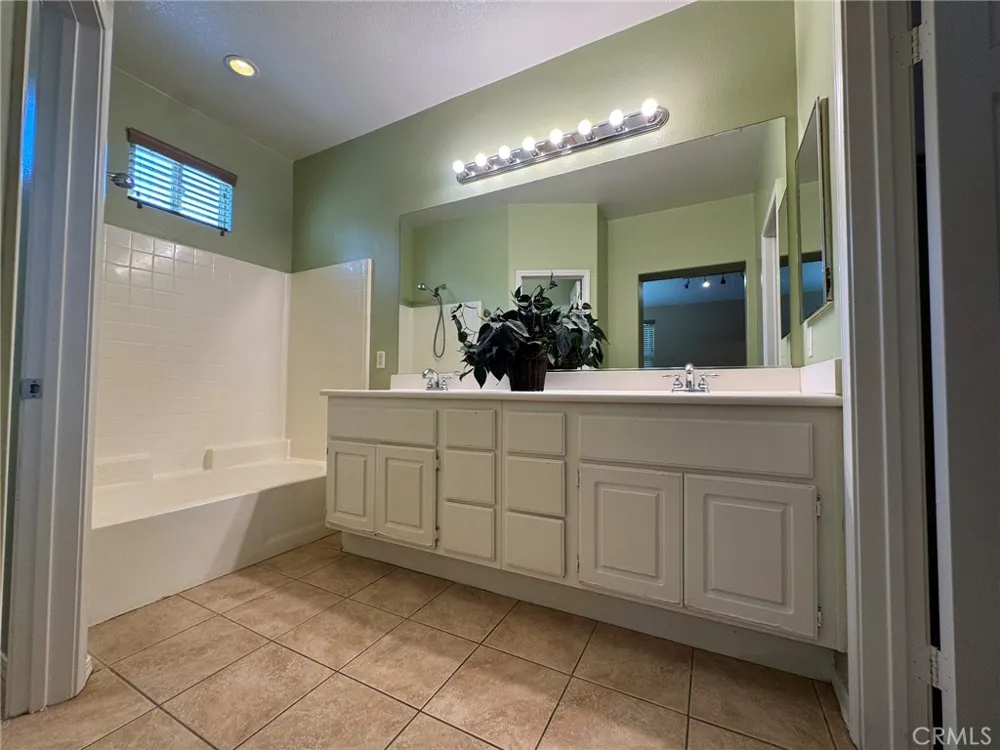 27888 John F Kennedy Drive #C Moreno Valley, CA 92555