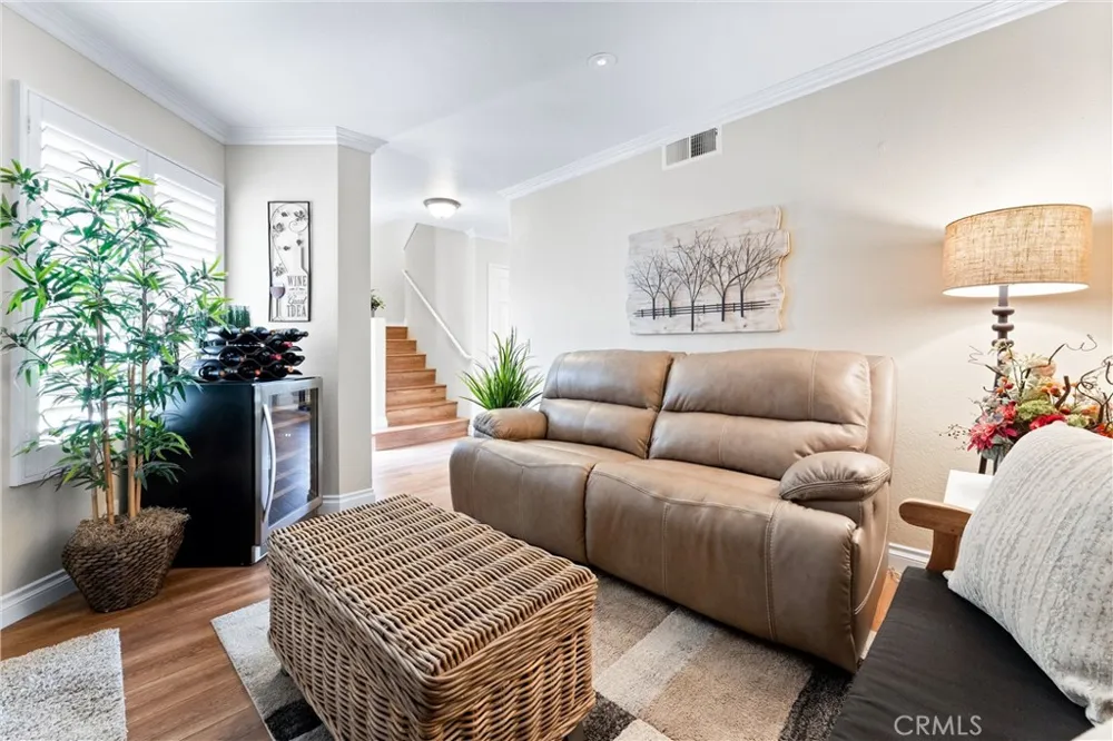 1037 S Daybreak Court Anaheim, CA 92808