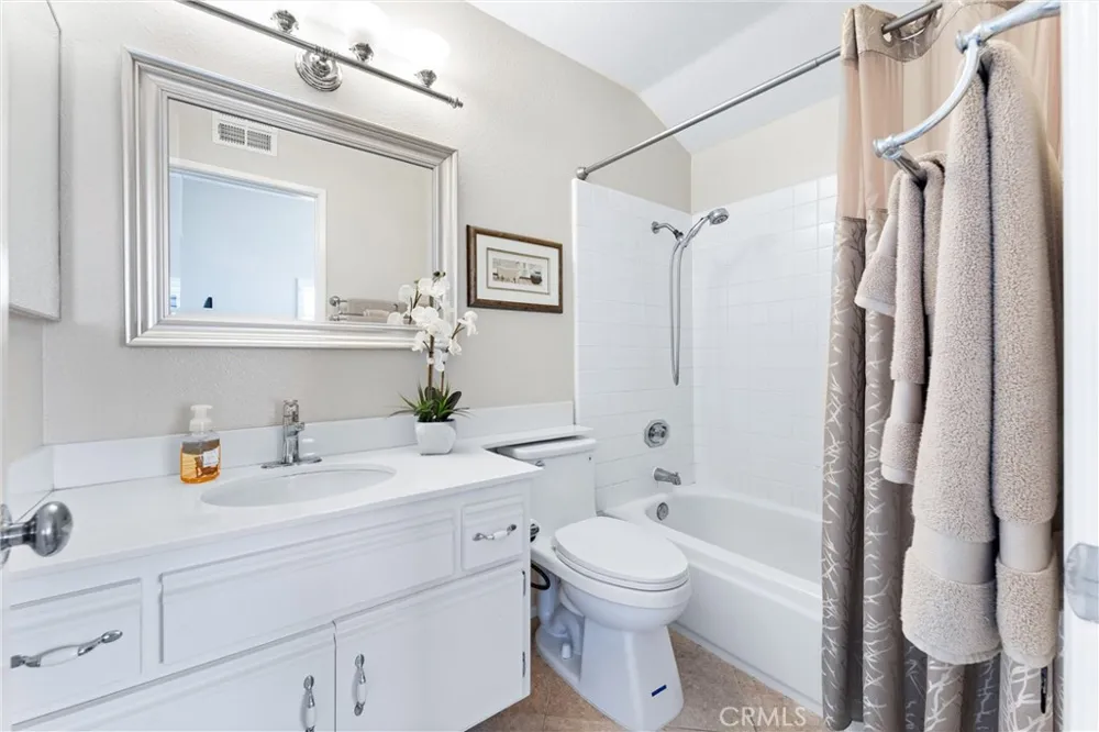 1037 S Daybreak Court Anaheim, CA 92808
