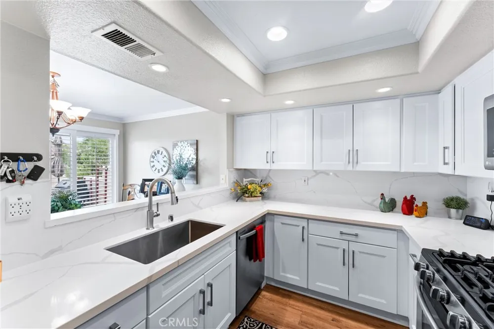 1037 S Daybreak Court Anaheim, CA 92808