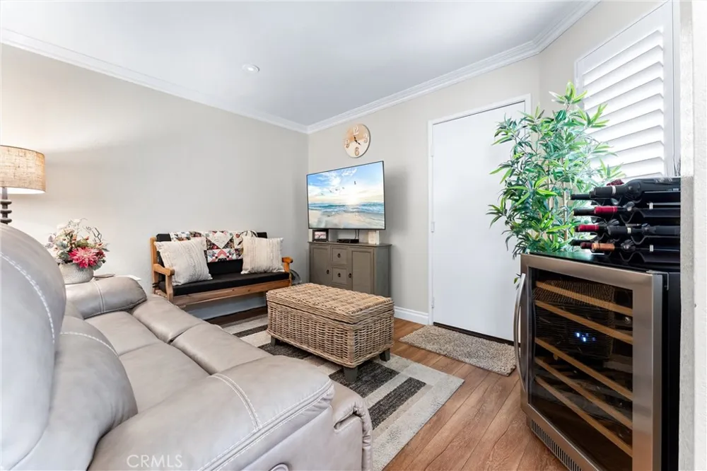 1037 S Daybreak Court Anaheim, CA 92808