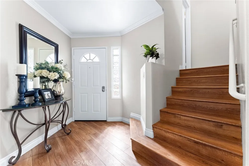 1037 S Daybreak Court Anaheim, CA 92808