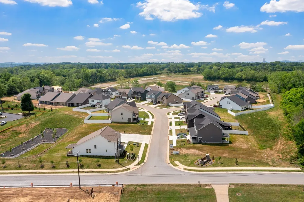 2665 Old Spring Lane Gallatin, TN 37066
