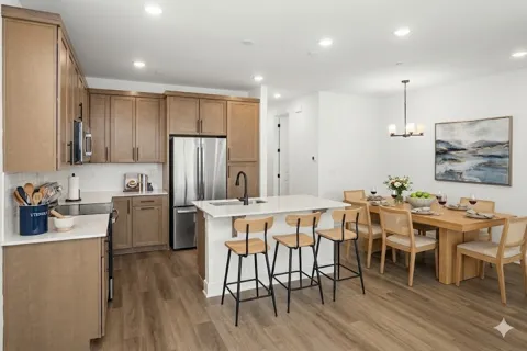 325 Lynwood Station Boulevard
