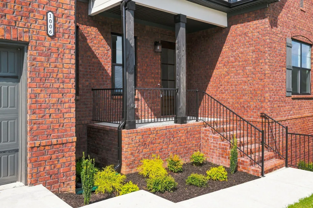 1006 Tiane Trail Gallatin, TN 37066