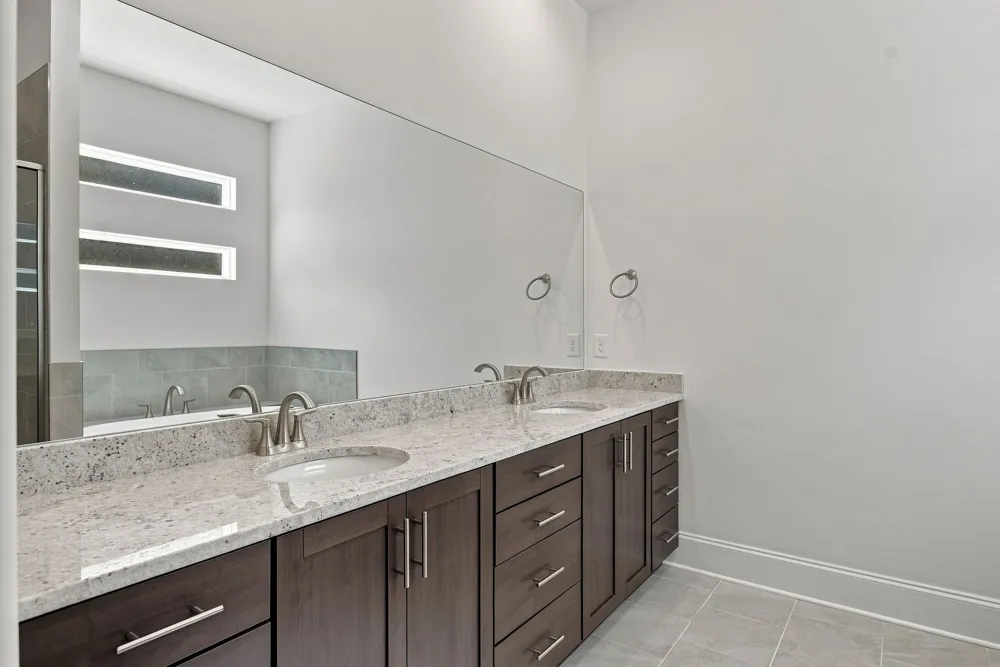 1006 Tiane Trail Gallatin, TN 37066