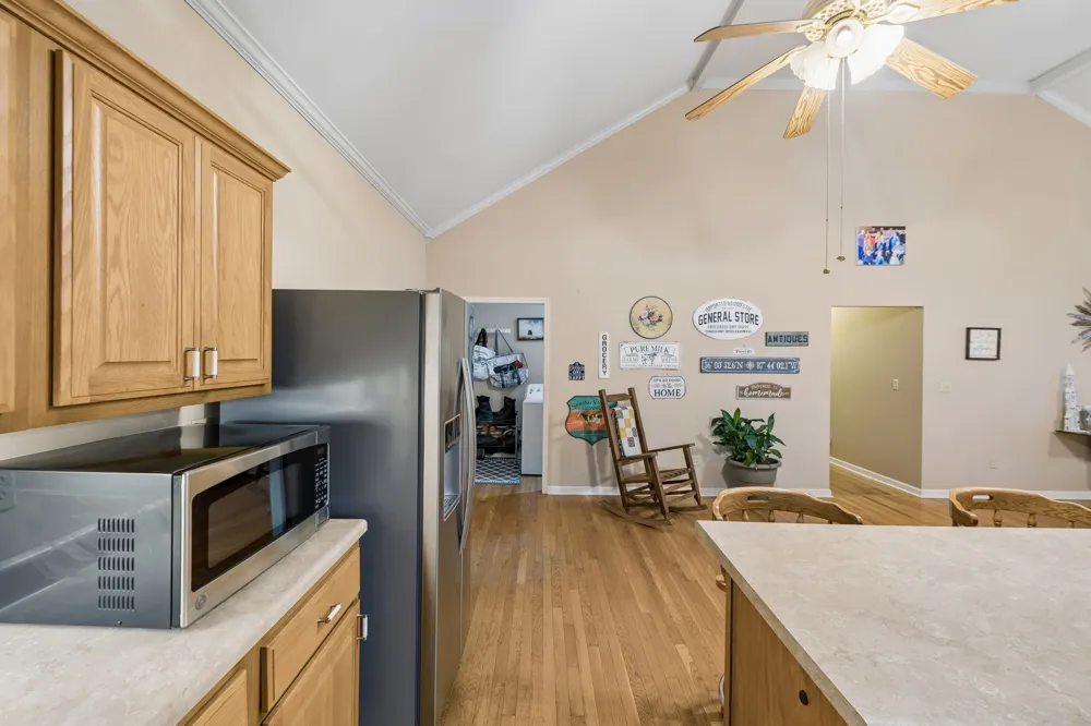500 Hurricane Creek Rd Mc Ewen, TN 37101