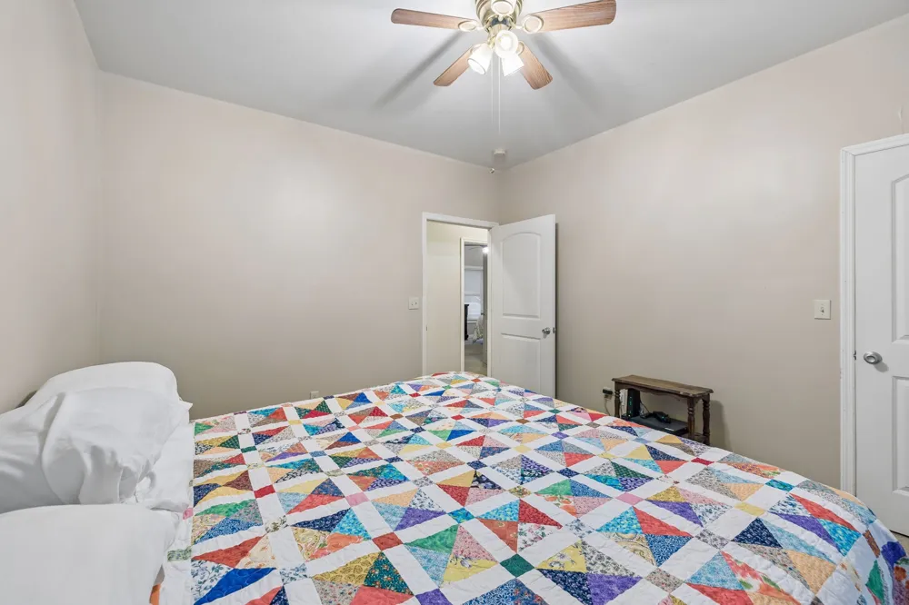 500 Hurricane Creek Rd Mc Ewen, TN 37101