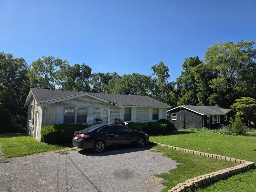 7009 Bonnafair Dr Hermitage, TN 37076