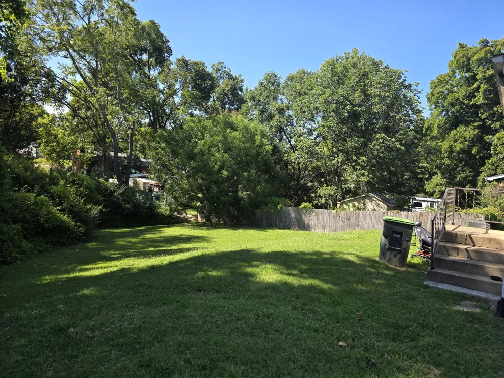 7009 Bonnafair Dr Hermitage, TN 37076