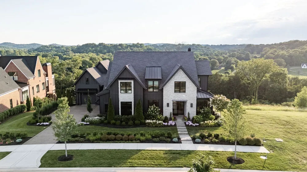 9129 Sawtooth Ln College Grove, TN 37046