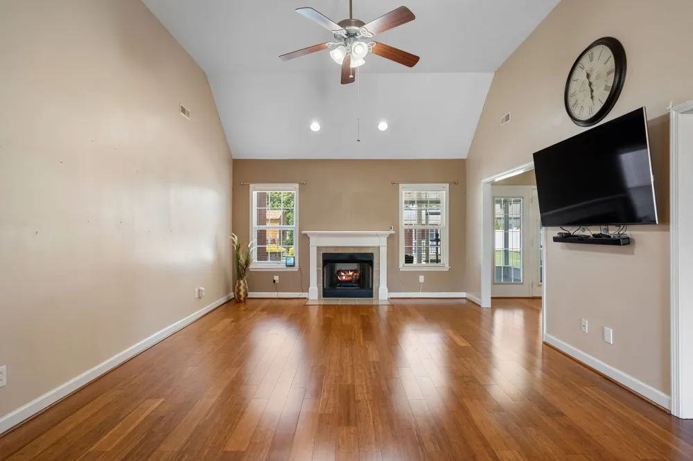 1005 Stratus Dr Murfreesboro, TN 37127