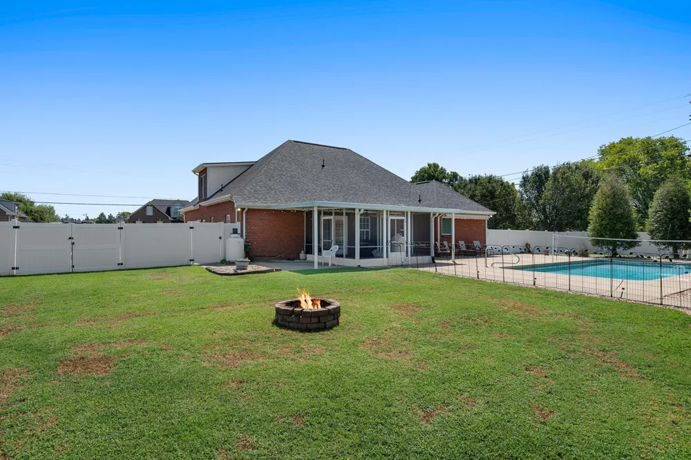 1005 Stratus Dr Murfreesboro, TN 37127