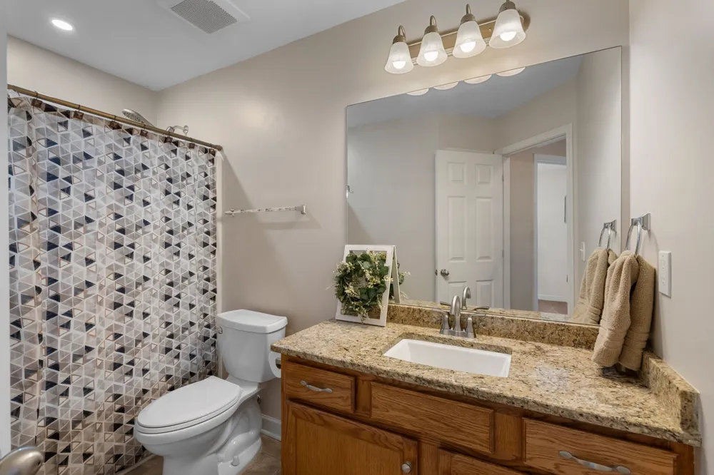 1005 Stratus Dr Murfreesboro, TN 37127