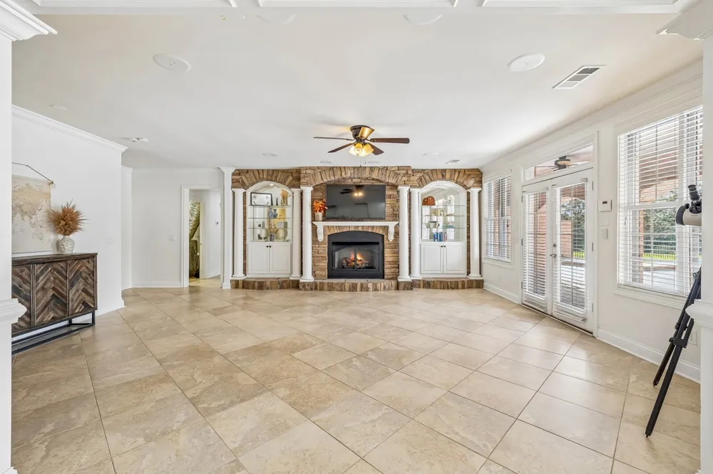 107 Gaston St Gallatin, TN 37066