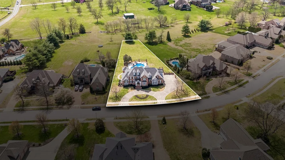107 Gaston St Gallatin, TN 37066