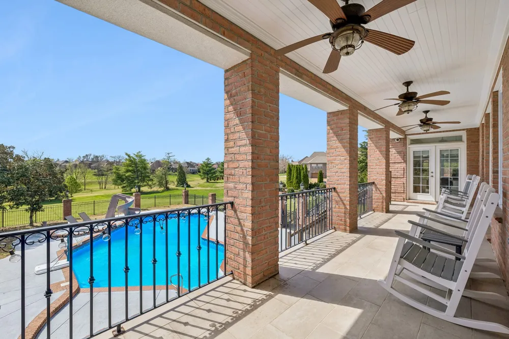 107 Gaston St Gallatin, TN 37066