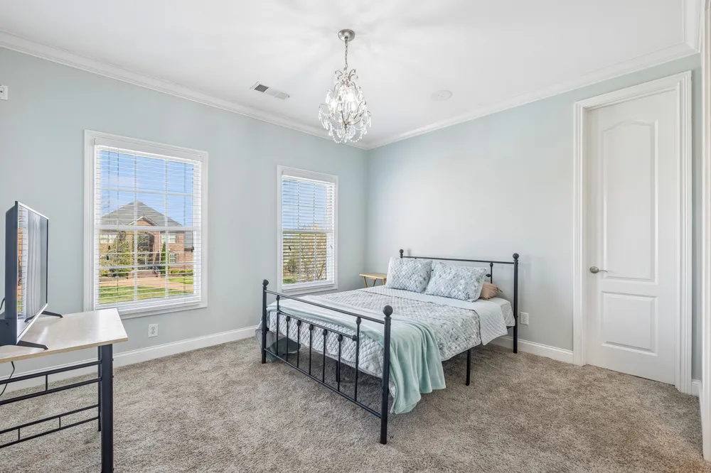107 Gaston St Gallatin, TN 37066