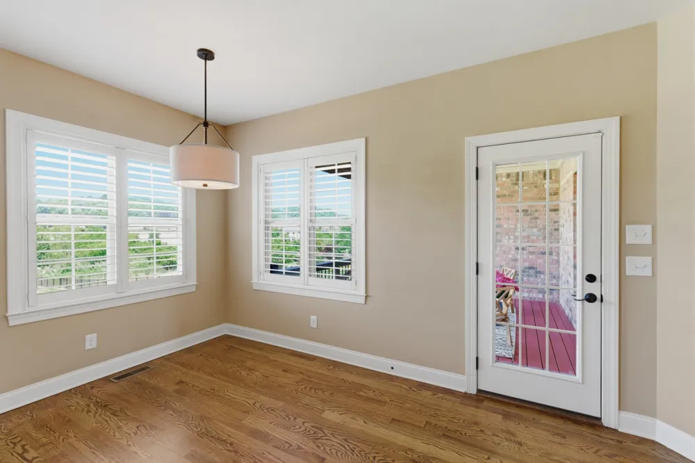 2146 Gorden Xing Gallatin, TN 37066