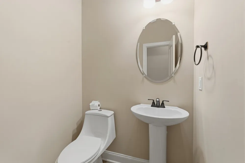 2146 Gorden Xing Gallatin, TN 37066