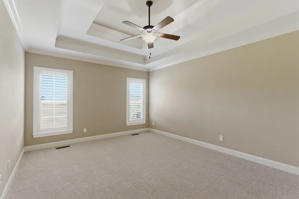 2146 Gorden Xing Gallatin, TN 37066