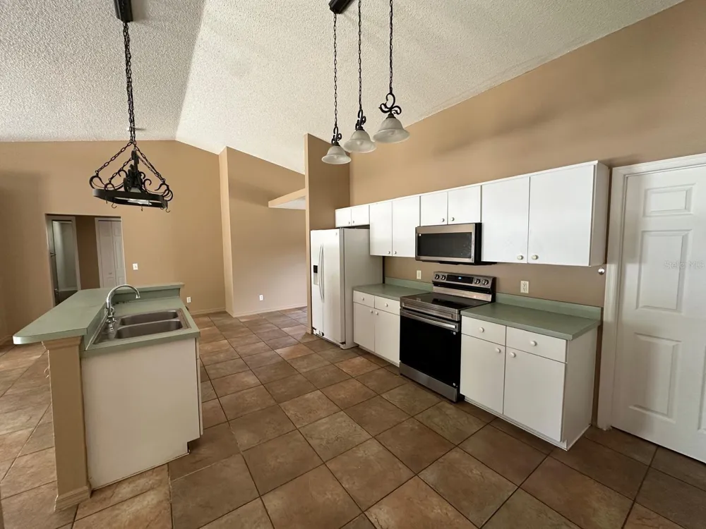 1730 SUMATRA AVENUE Deltona, FL 32725