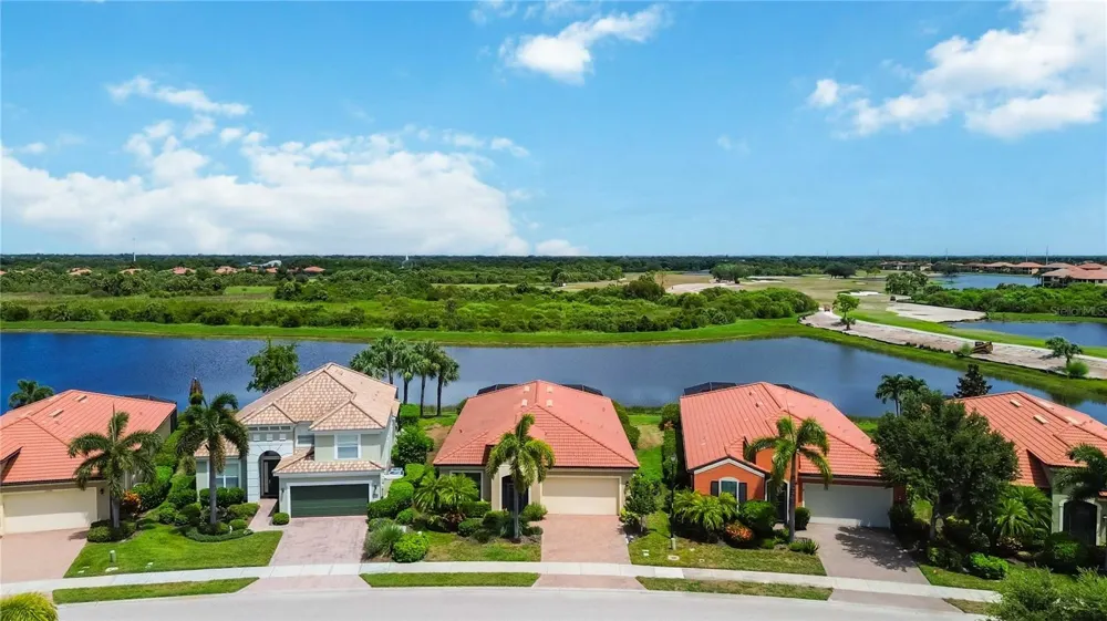 23781 WAVERLY CIRCLE Venice, FL 34293