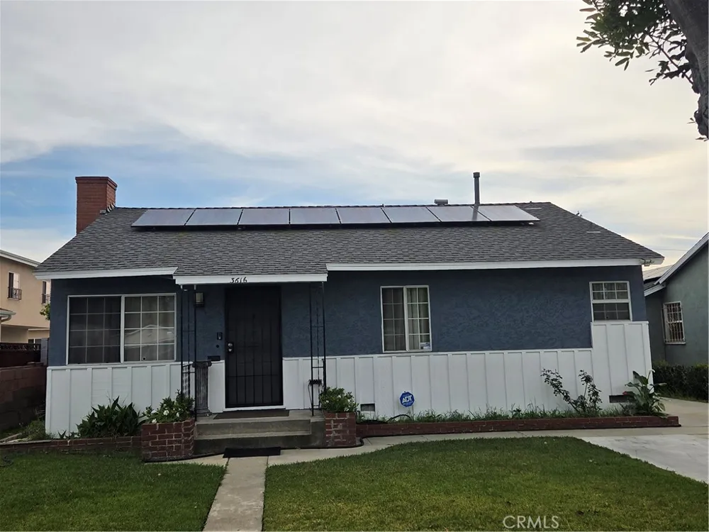 3616 Burton Lynwood, CA 90262