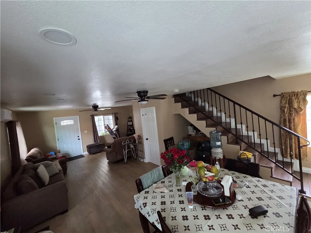 3616 Burton Lynwood, CA 90262