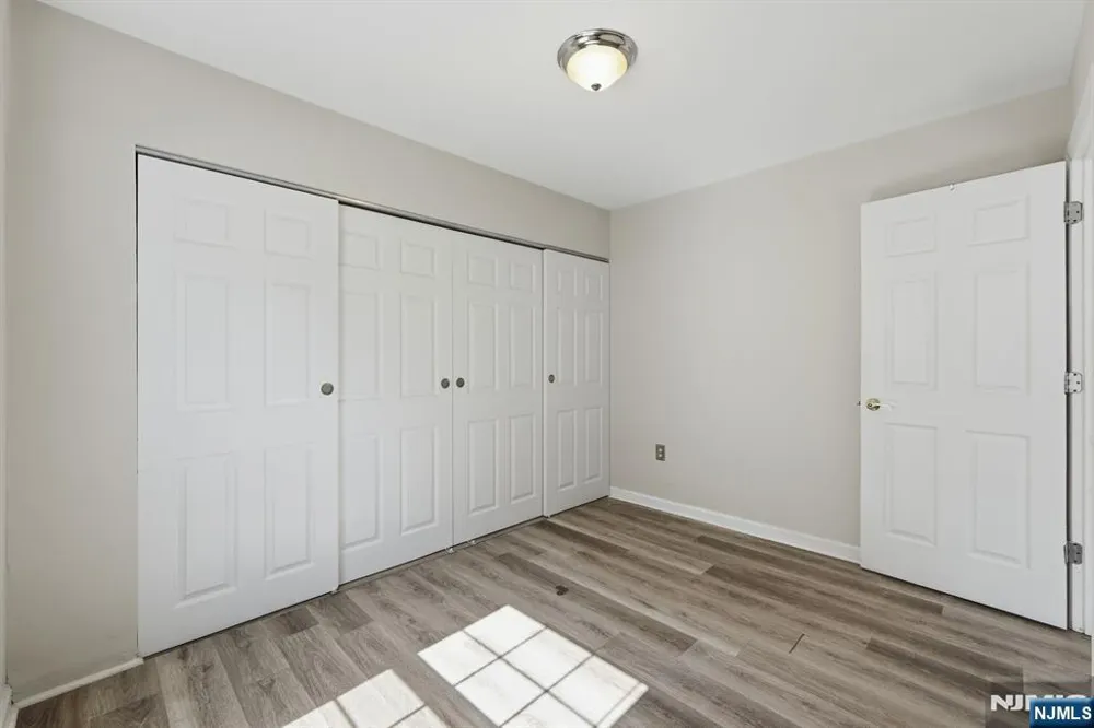 81 Hudson Avenue Ridgefield Park, NJ 07660