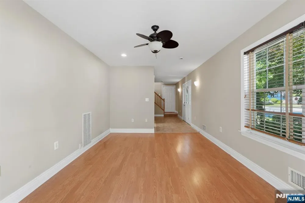 81 Hudson Avenue Ridgefield Park, NJ 07660