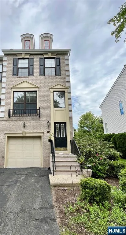 456 Hartford Drive 4057