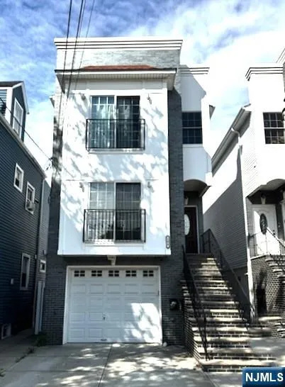 106 N 3rd Street 2